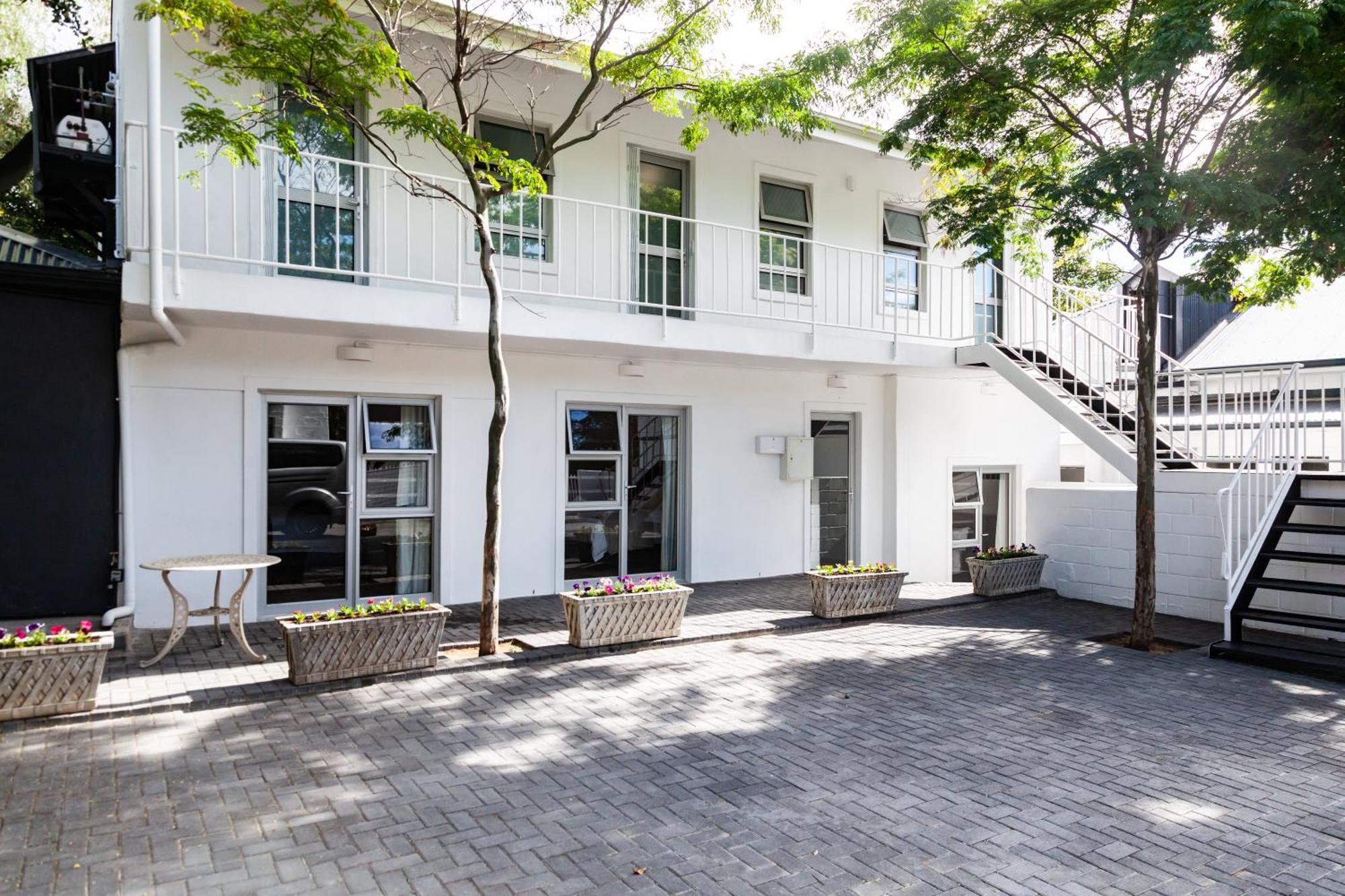 Skinkikofi Guest House Paarl Kültér fotó